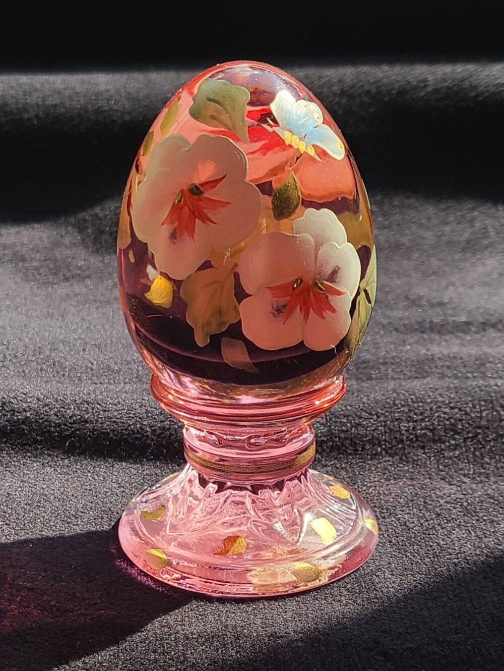 Fenton Vintage Limited Edition Egg Signed M Kibbe
